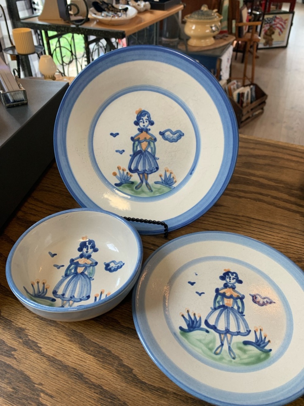 M.A. Hadley pottery